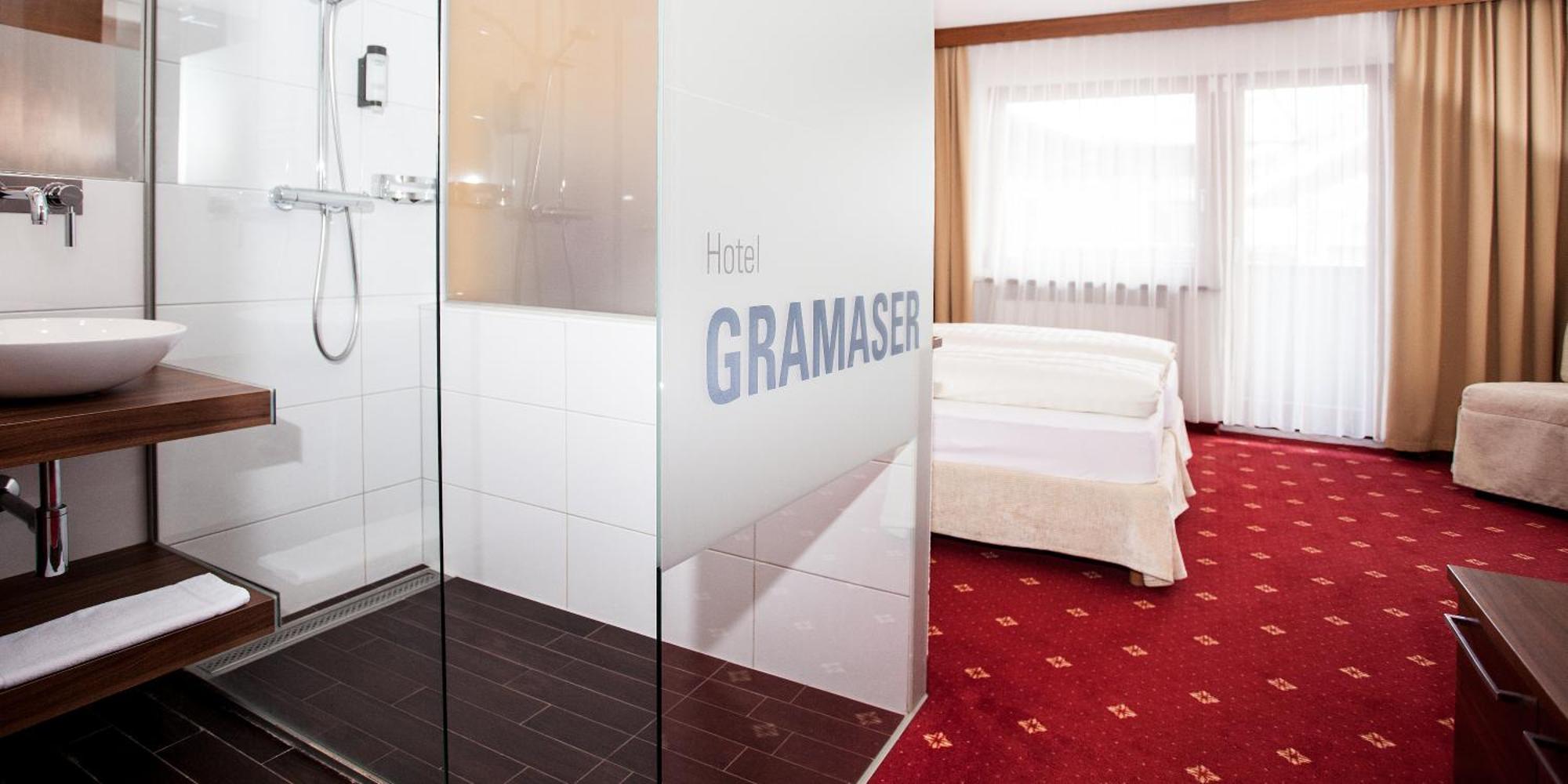 Hotel Gramaser Ischgl Exteriör bild